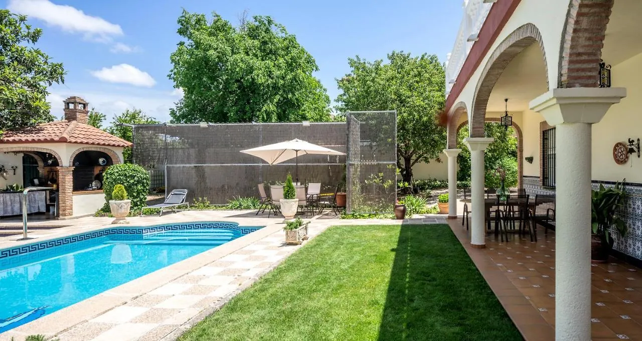 Villa Vivienda Turística Rural Mari Carmen Baeza Сasa de vacaciones